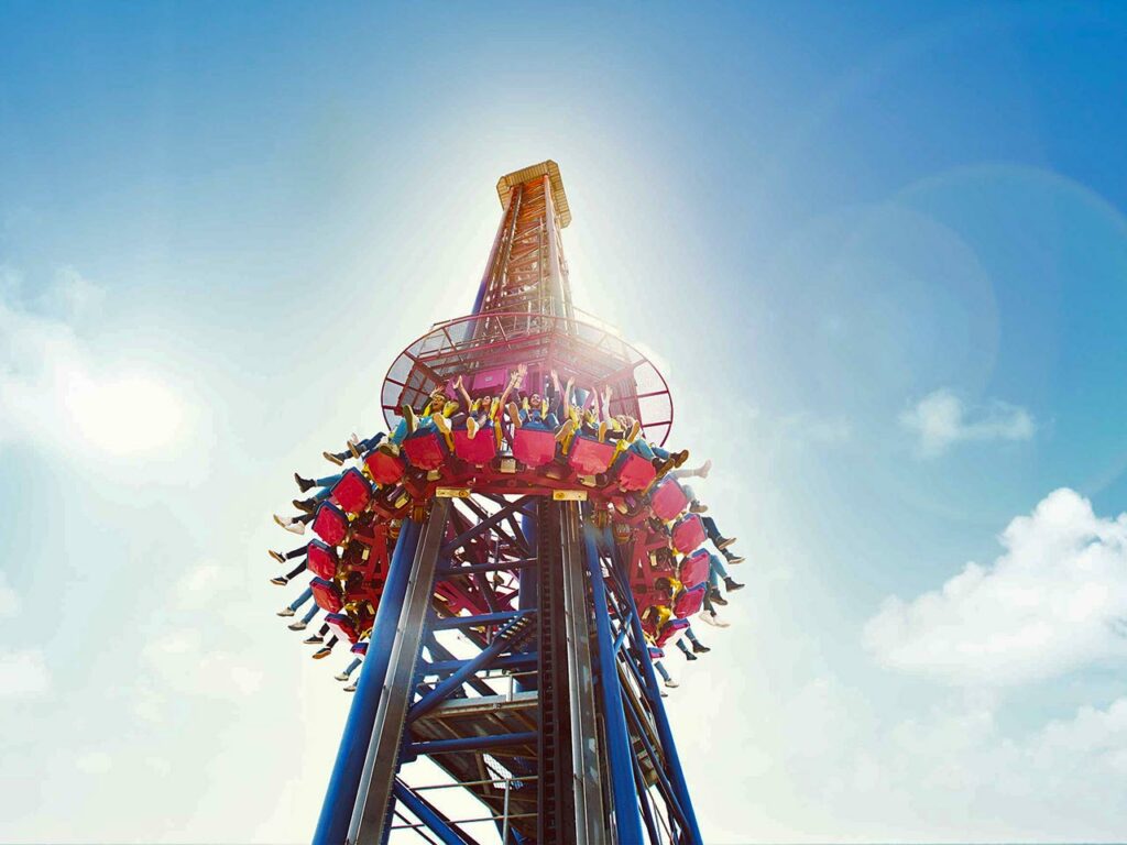 La torre Mystica a MagicLand, dove puoi entrare con la Promo di maggio del Club.