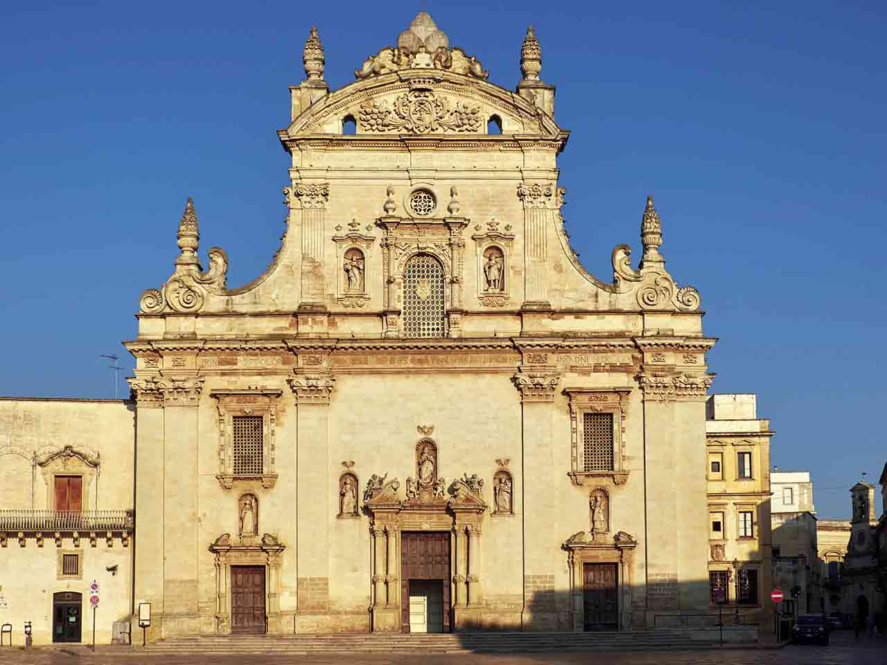 Salento in camper in bassa stagione: la chiesa di San Pietro e Paolo a Galatina