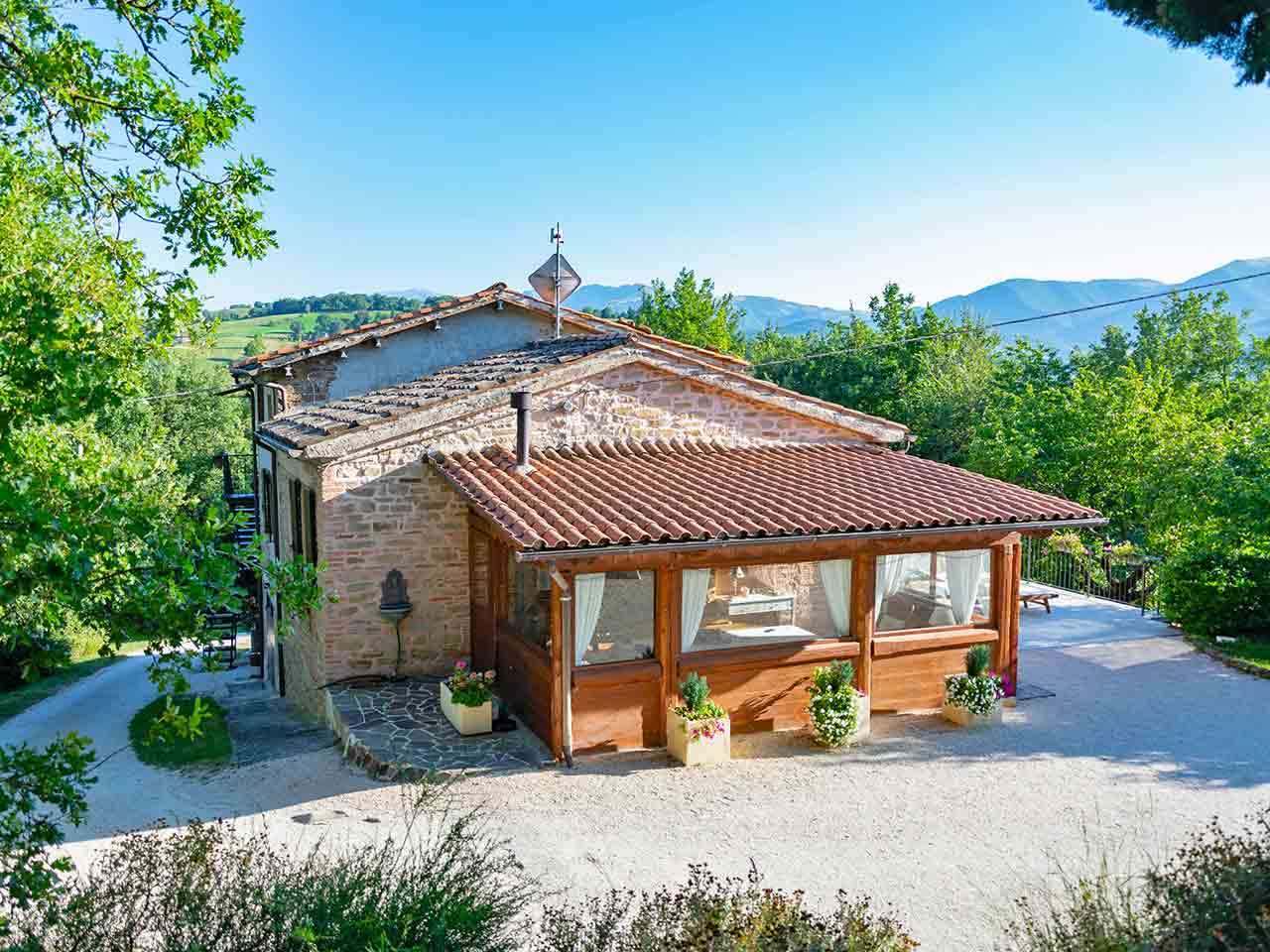 Azienda Agricola Biologica Al Respiro nel Bosco - 10 agriturismi imperdibili nelle Marche