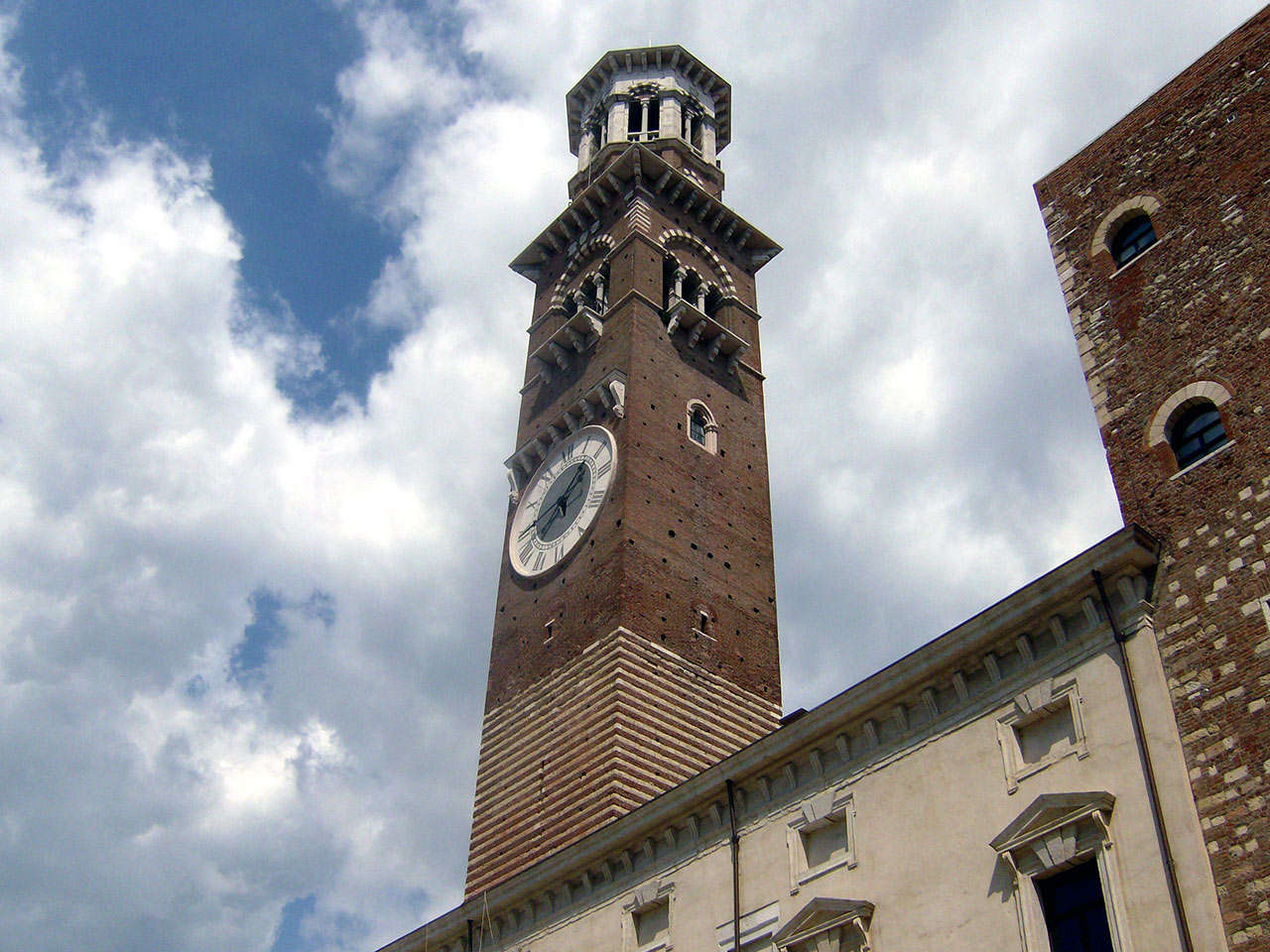Torre dei Lamberti - Natale ai Musei di Verona.