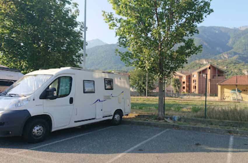 Aree sosta in Valle Susa: l'area attrezzata di Susa (TO).