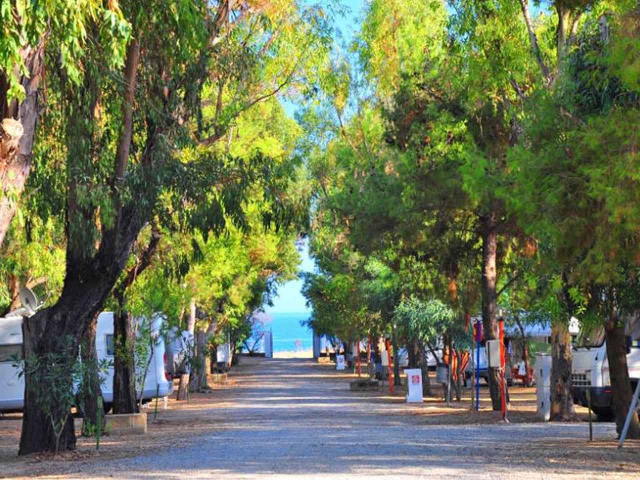 Campeggi in Calabria: il Villaggio Camping Costa Splendente sul Mare