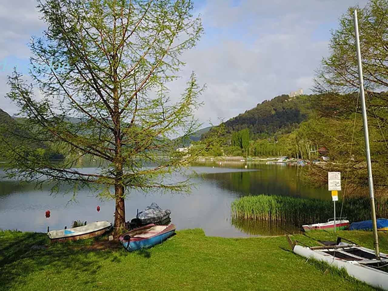 Campeggi in Umbria da non perdere: il Camping Lago di Piediluco a Piedilujco (TR)