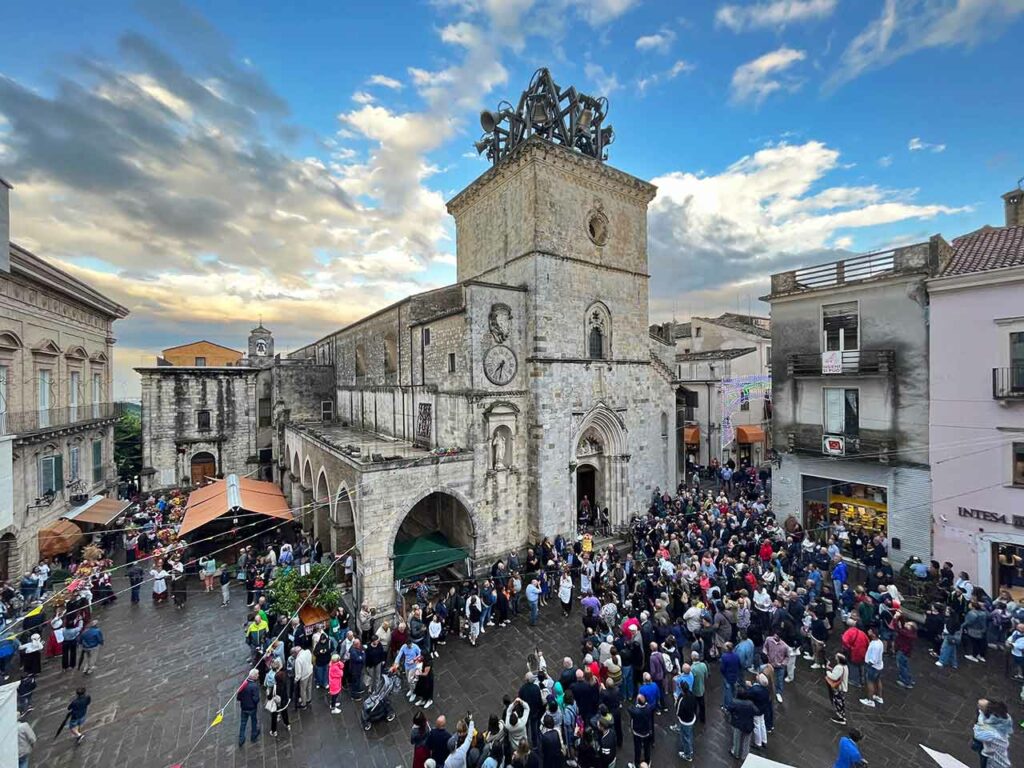 Pasqua e Pasquetta in camper: Collegiata di Santa Maria Maggiore a Guardiagrele
