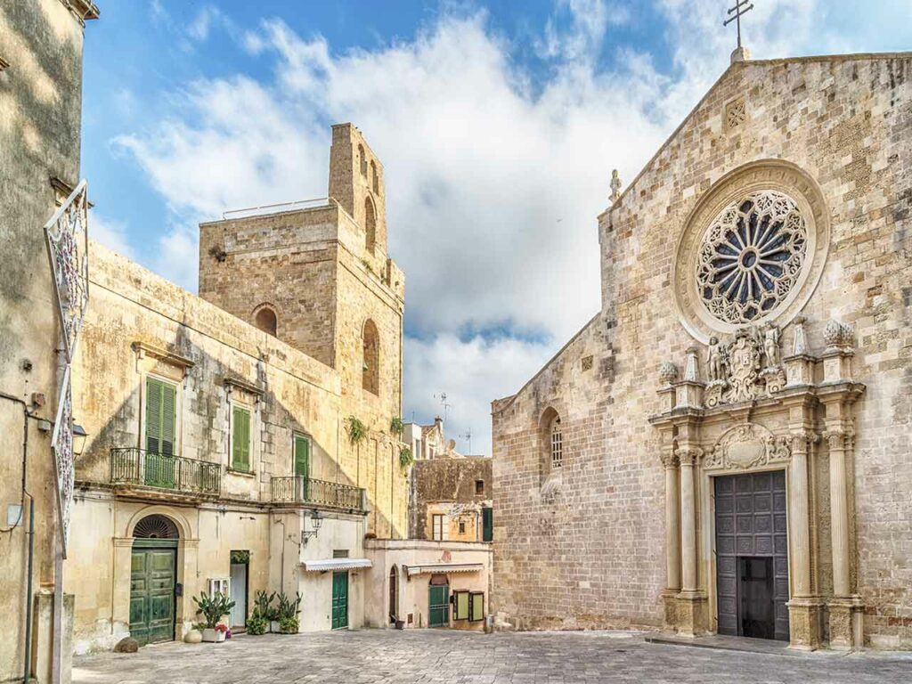 Pasqua e Pasquetta in camper: la Cattedrale di Santa Maria Annunziata a Otranto.