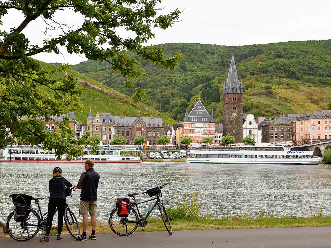 Bernkastel-Cues: - Germania in Camper lungo la Mosella.