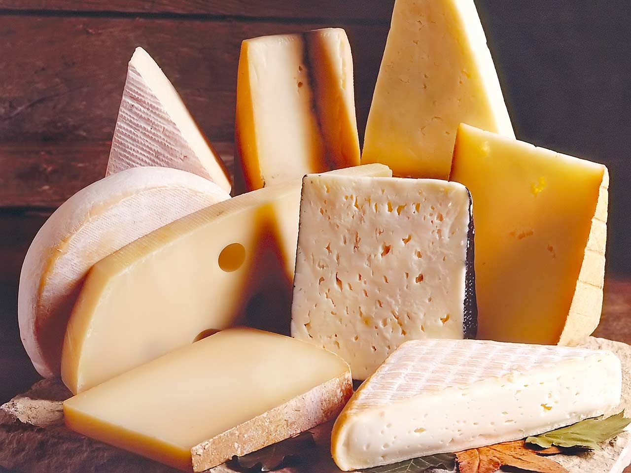 Lalimentazione in viaggio: formaggi di vario tipo
