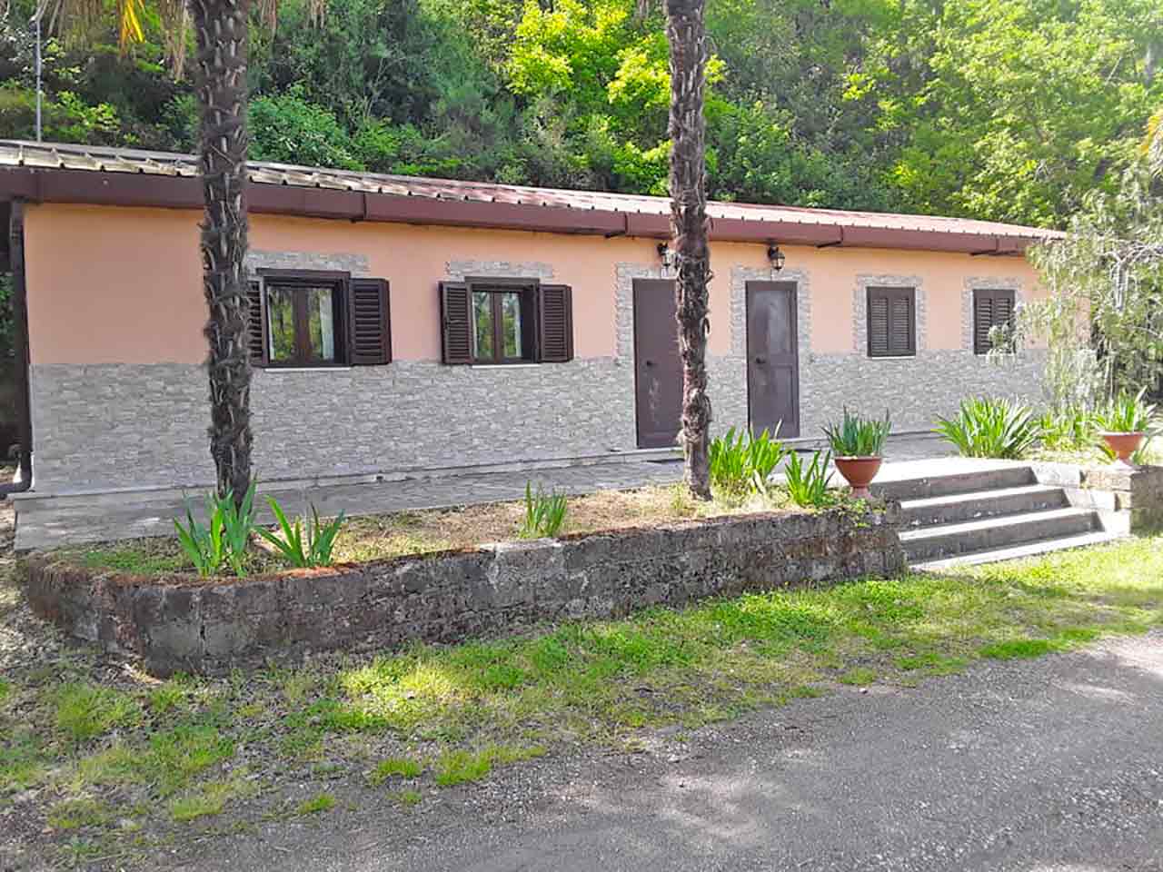 Gli agriturismi lungo la Via Francigena: lAzienda Agricola Montecaminetto a Roma.