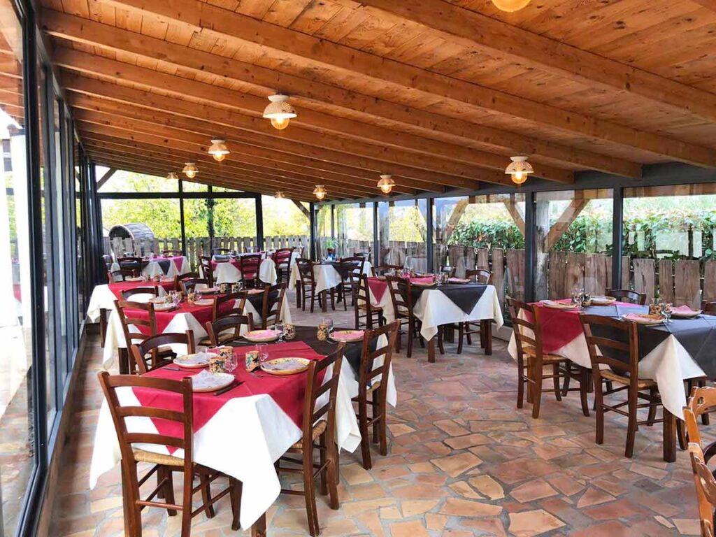 Promo agricampeggi e soste nel Lazio: la Trattoria di Campagna da Ciccio alla Capannaccia ad Acquapendente (VT).