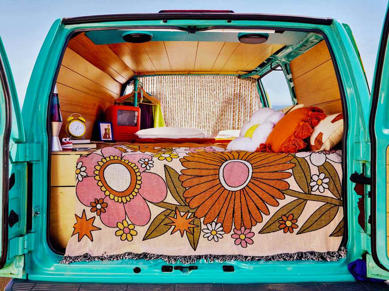 Gli interni curati nei dettagli di The Mistery Machine, il van di Scooby-Doo