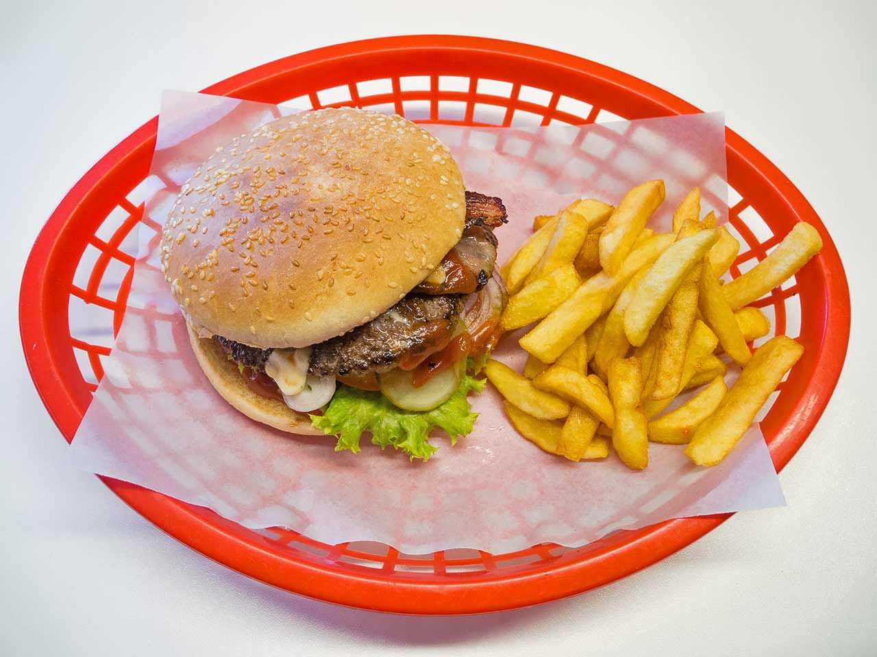 Il cibo molto lavorato, spesso apprezzato dai più giovani - Nutrizione dei bambini: mangiare bene per crescere sani