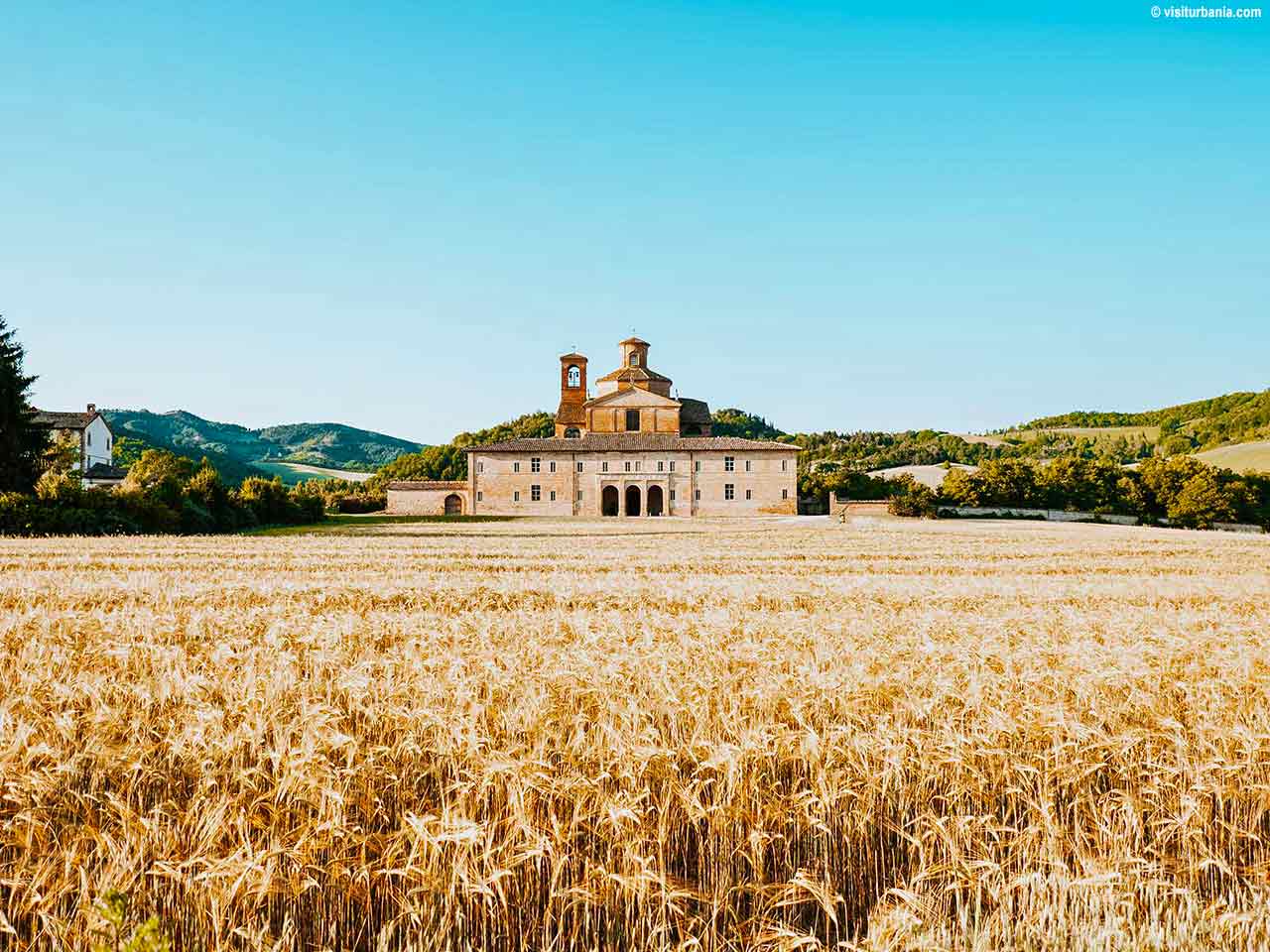 Weekend in camper nelle Marche: il Barco Ducale a Urbania