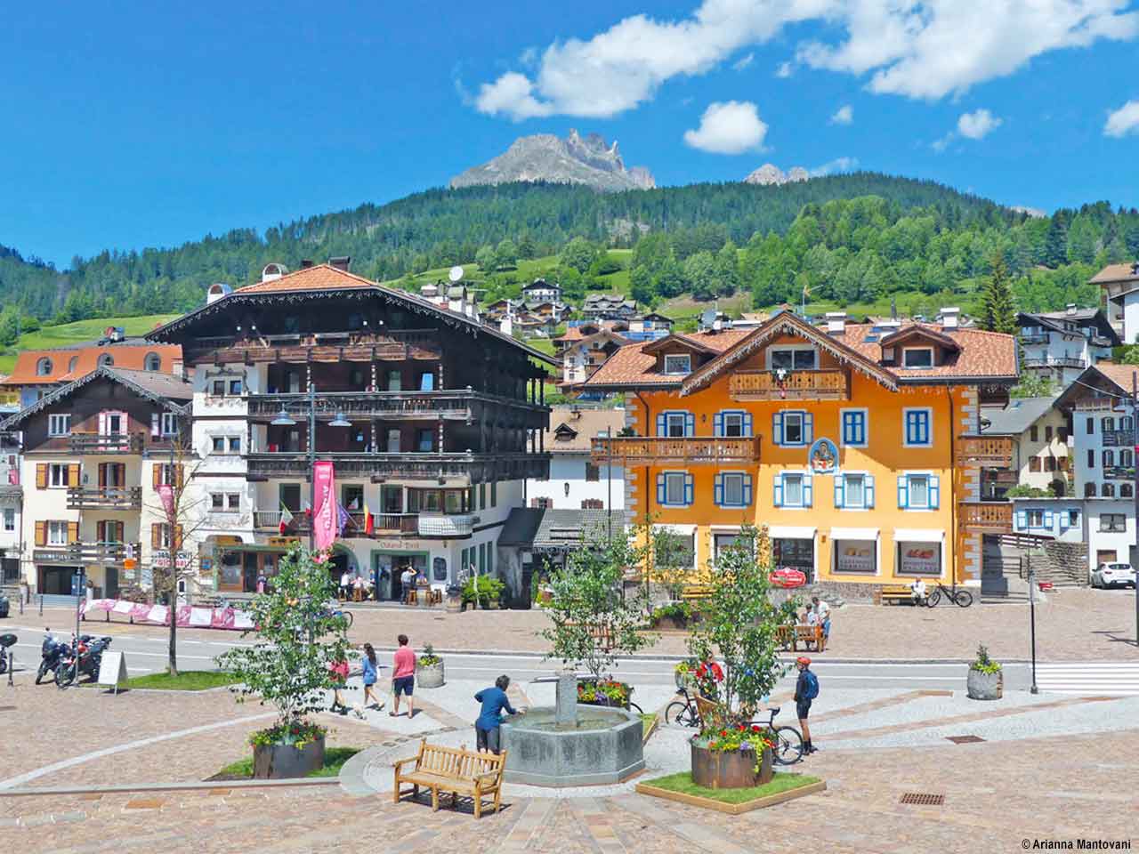 Trentino in camper. Le valli di Fiemme e Fassa: Il centro di Moena