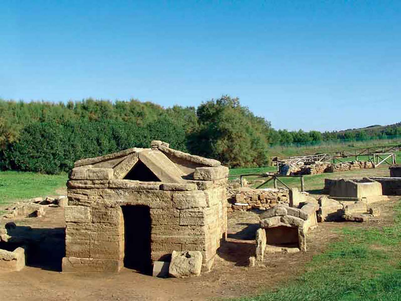 Parchi naturali e giardini da visitare con la tessera del Club: i Parchi della Val di Cornia