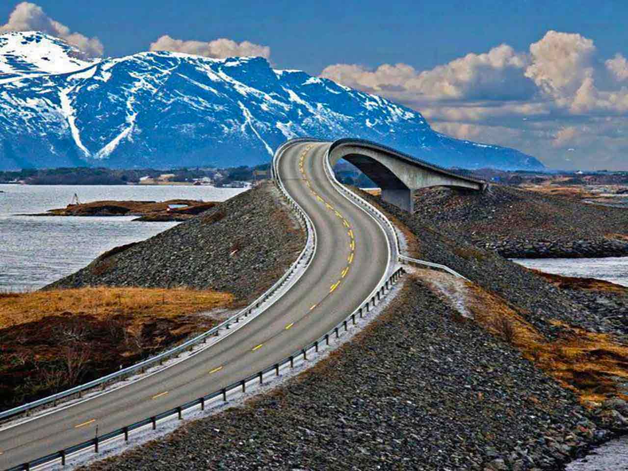 Storseisundet, Norvegia - Ponti per ammirare il panorama in camper