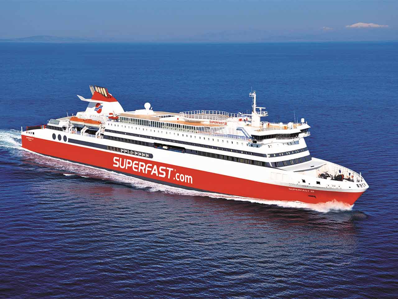 Sconti sui traghetti con la tessera del PLEINAIRCLUB: Superfast Ferries.