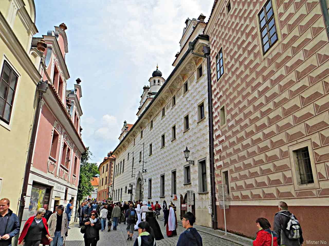 Luoghi da visitare in camper a marzo: Via Horni nel centro storico di Cesky Krumlov