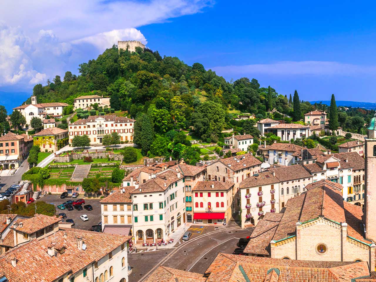 Panorama di Asolo (TV) - Dove andare in camper a novembre.