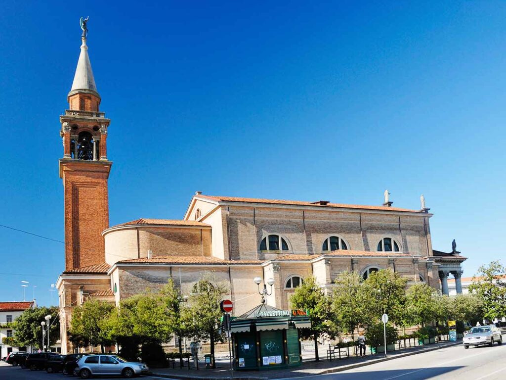 Veneto in camper nel Basso Piave: il Duomo di San Donà di Piave
