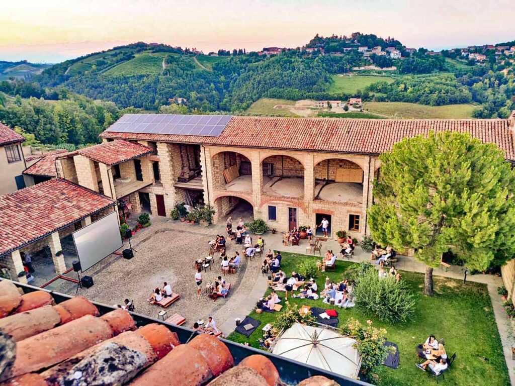 Gli sconti delle cantine per il vino: la cantina i Cinque Quinti a Cella Monte (AL).