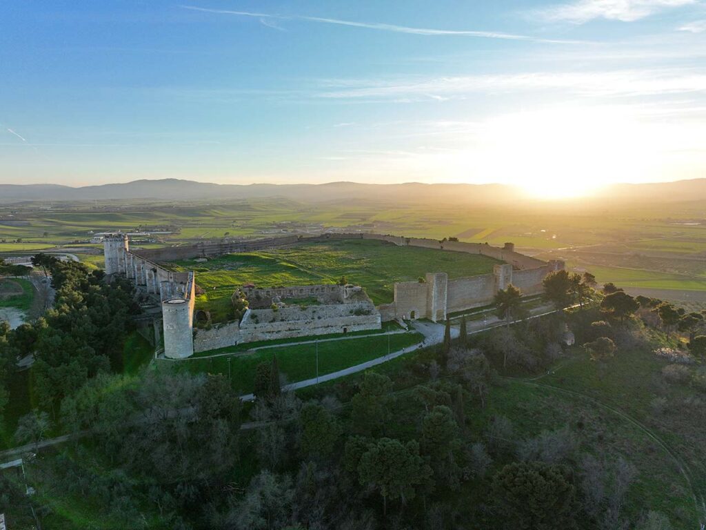 Cosa visitare a dicembre in camper: il Castello Svevo Angioino di Lucera.