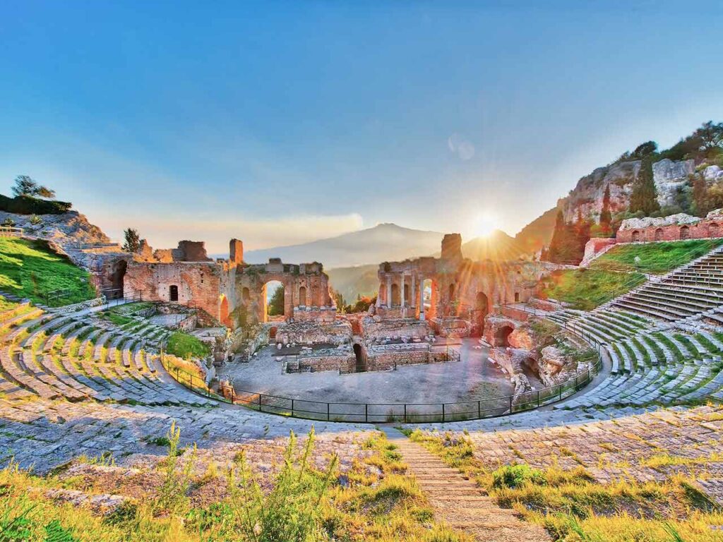 Il Teatro Grego di Taormina.