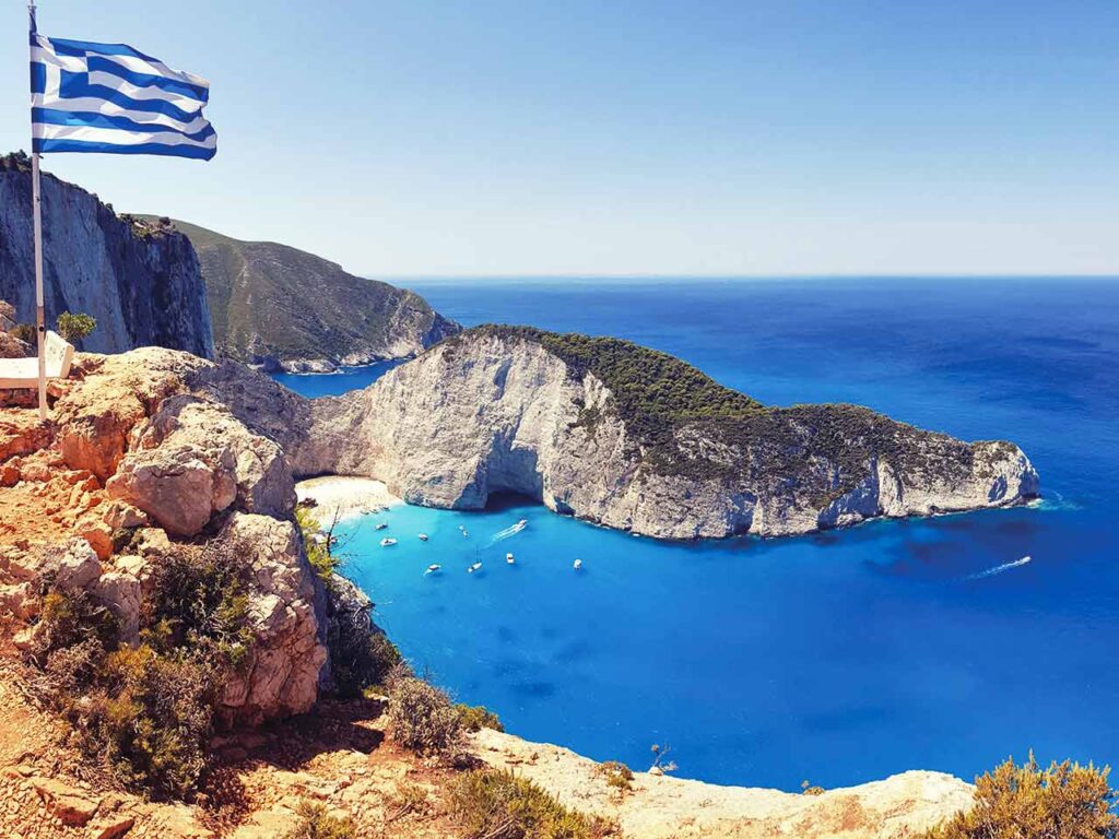 Zante, in Grecia, raggiungibile grazie agli sconti del Club sui traghetti, cumulabili con le offerte Grimaldi.