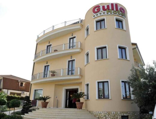 HOTEL GULLO
