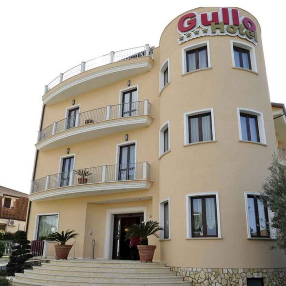Hotel gullo