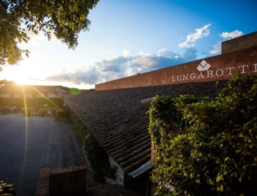 LUNGAROTTI – TORGIANO