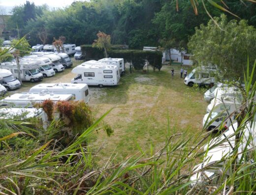 CASTAGNARO PARKING