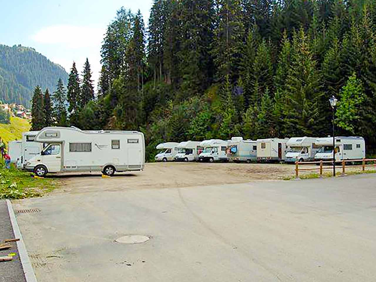 Area sosta camper arabba