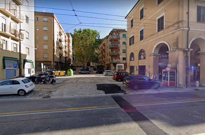 Area carico sosta scarico camper ancona