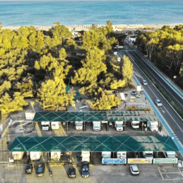 Area camper policoro gmanolio