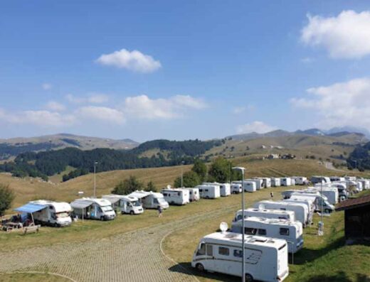 AREA SOSTA CAMPER CONCA DEI PARPARI