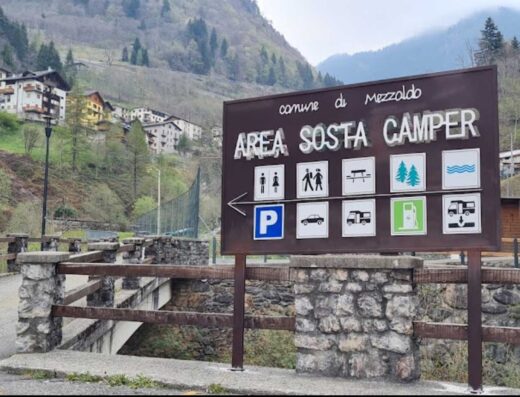 AREA SOSTA CAMPER MEZZOLDO