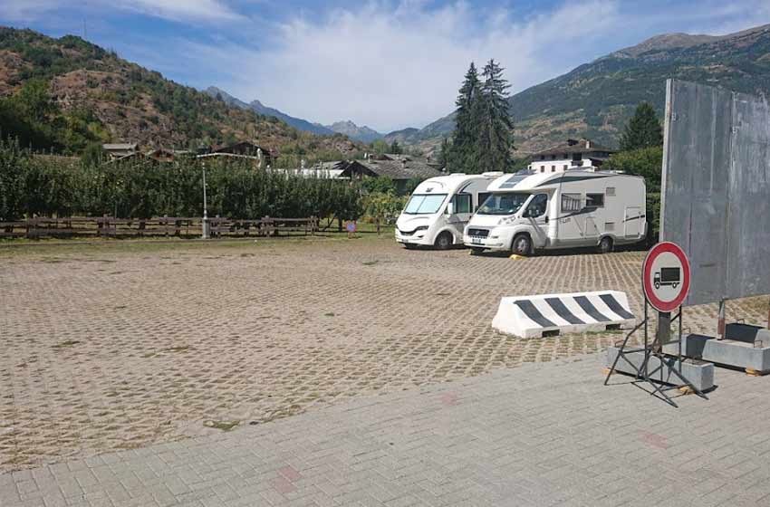 Area di sosta camper aymavilles