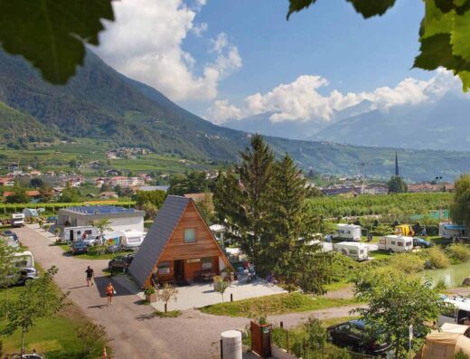 CAMPING VIA CLAUDIO AUGUSTO