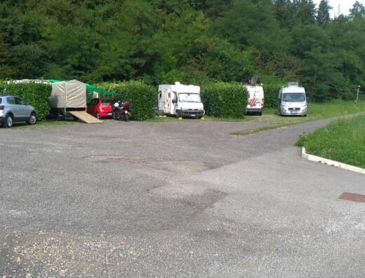 AREA SOSTA CAMPER ARTA TERME