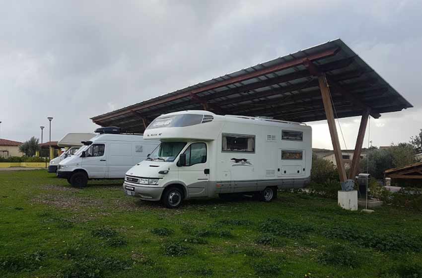 Area sosta camper baradili