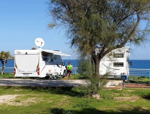 CAMPING CALA BATTERIA