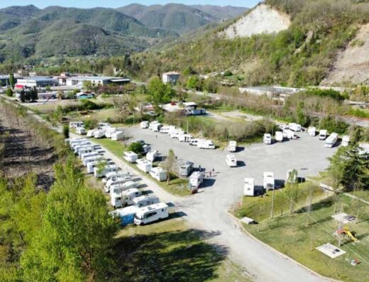AREA SOSTA CAMPER BOBBIO