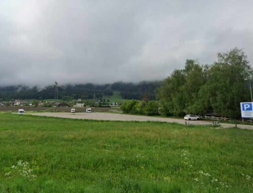 PARCHEGGIO BRUNICO