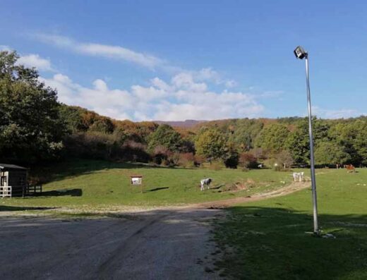 CACCIATIZZE DI CALVELLO AREA PICNIC E PUNTO SOSTA