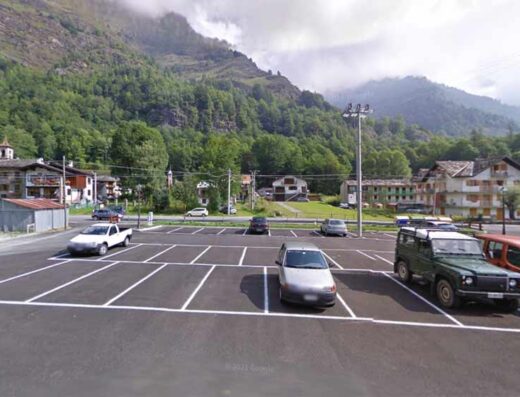 AREA SOSTA CAMPER USSEGLIO