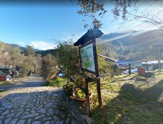 CAMPING ACQUA DOLCE