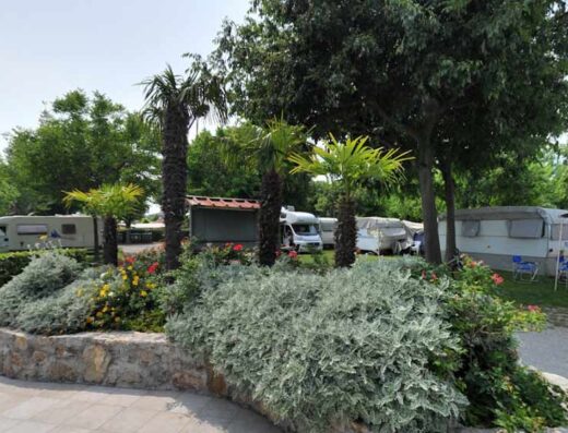 CAMPING RIVIERA