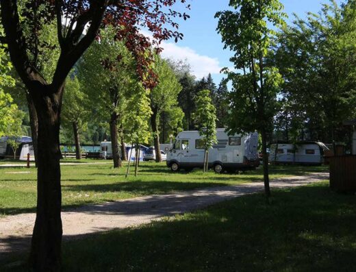 CAMPING SARATHEI