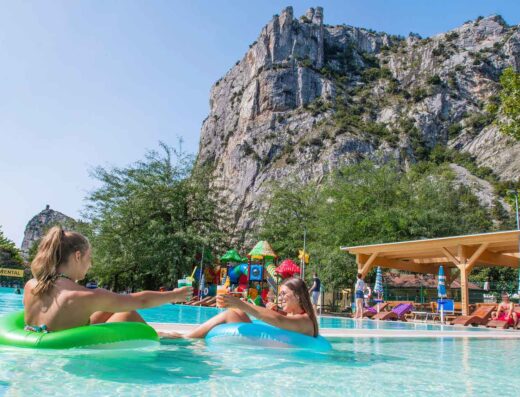 CAMPING ZOO IN ARCO