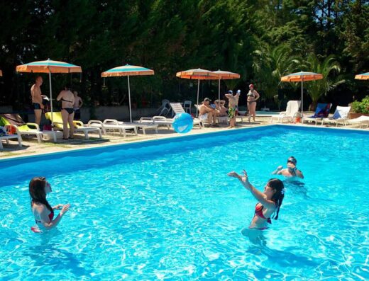 CASA DEI PRATI CAMPING VILLAGE